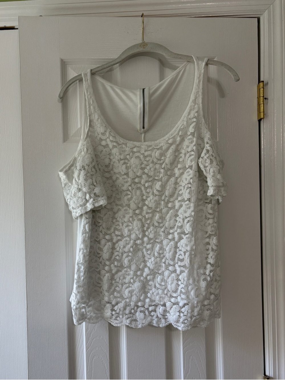 White Lace Cold-Shoulder Women's Top